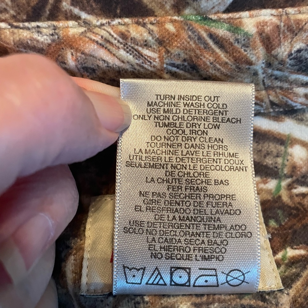 Mossy Oak Silentstalker Button-Up Long Sleeve Camouflage Shirt, Size Large - Picture 4 of 9